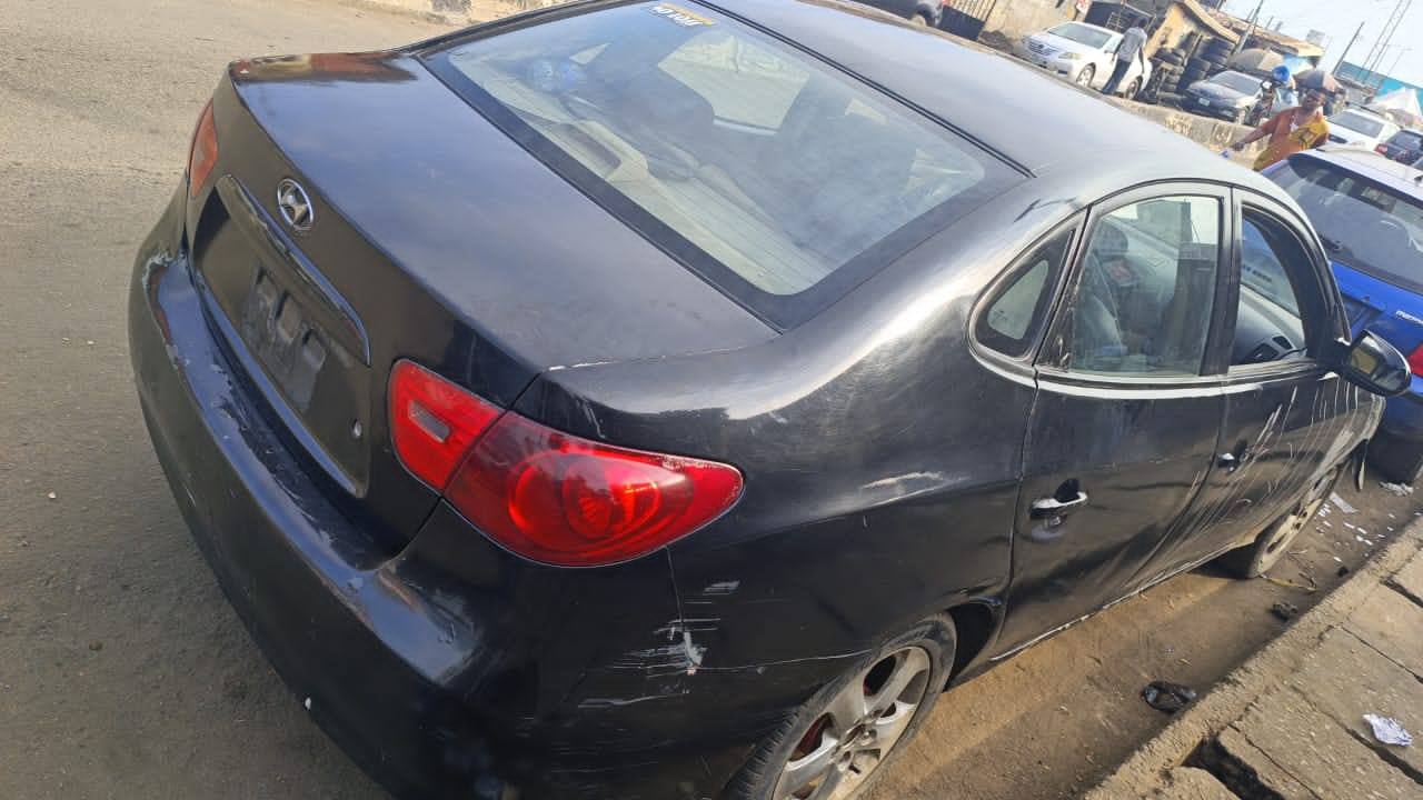 A picture of Hyundai elantra 2008