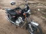 A picture of Haojue inauzwa full document bei 1600000 cll call 0620216607 0787529128