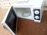 A picture of FIRST 1 CLASS MICROWAVE 28L ON QUICK SELL. AT ONLY