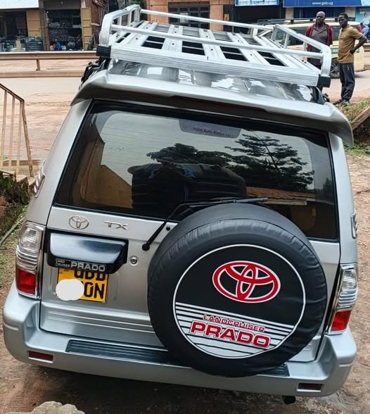 A picture of TX Land Cruiser Prado UBD diesel Automatic at 0759262261 now