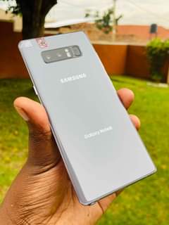 A picture of NOTE 8 GALAXY SAMSUNG