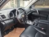 A picture of Foreign Toyota highlander 2010 barely driven baked due to container