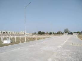 A picture of plot for sell