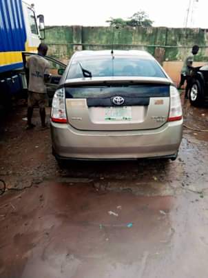 A picture of Toyota Prius for sale in Ibadan Oyo state Nigeria