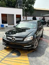 A picture of KINZZYAUTO S 08109018982 6 200 000 Refer and earn Mercedes