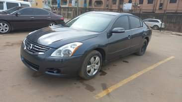 A picture of 2012 Nissan Altima Thumbstart