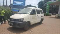 A picture of Noah DX Manual 16m call 0706260442