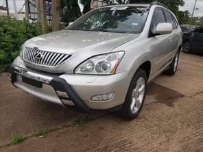 A picture of Belgium grade lexus RX330 2006 model avaliable Buy and drive