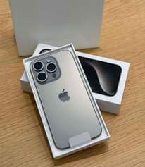 A picture of iPhone 15pro max Refurbished Brand new box park Very good