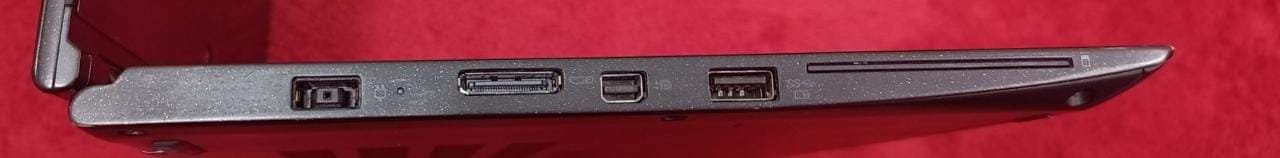 A picture of lenovo yoga 260
