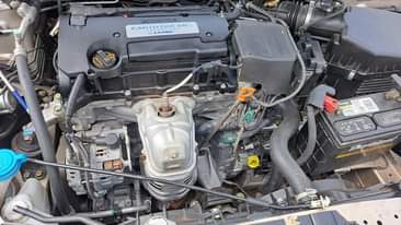 A picture of 2014 honda accord full option