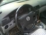 A picture of Volkswagen passat CC