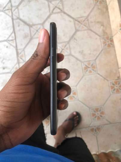 A picture of Pixel 5