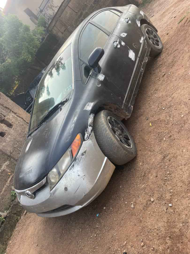 A picture of Well Maintained Honda Civic 08 Just need painting works Standard