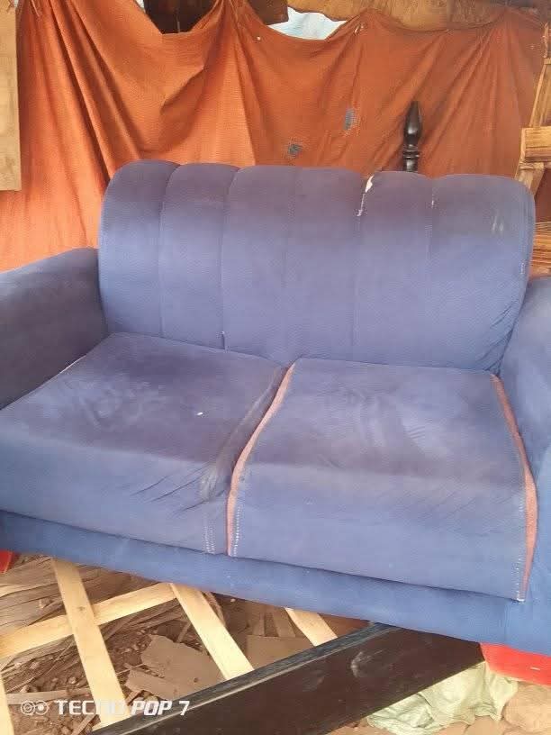 A picture of It is a used Double sofa seater Two seater in