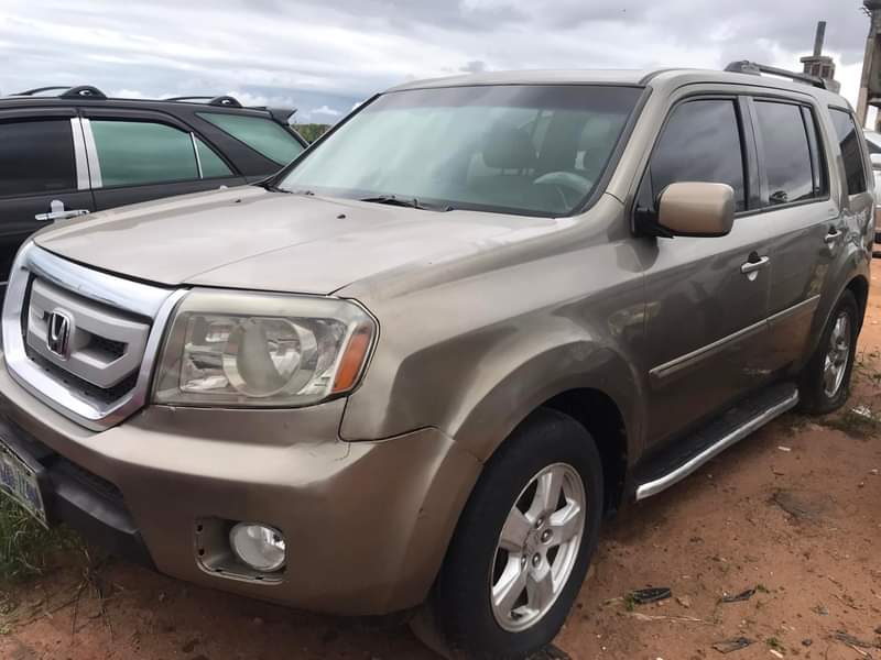 A picture of Honda Pilot 2009 model Everything is working Owerrri imo state