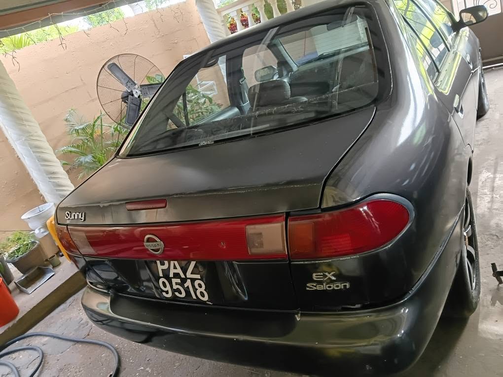 nissan b14