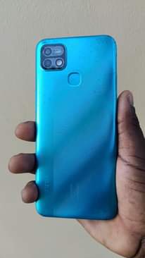 A picture of Inifinix hot.10i