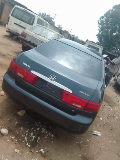 A picture of 2005 Honda Accord Automatic