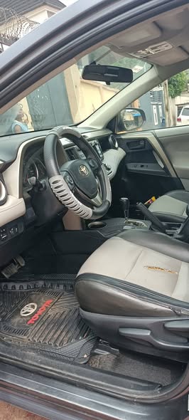 A picture of Toyota RAV4 014 pure Tokubo standard 12 5m