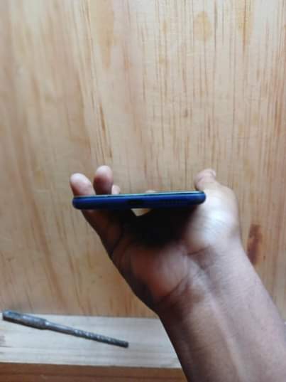 A picture of SAMSUNG A60