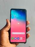 A picture of Samsung S10