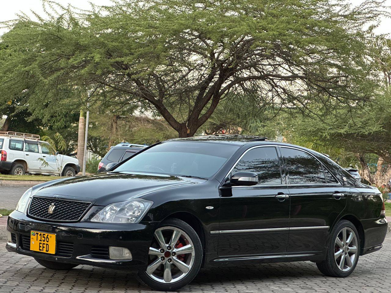 toyota crown