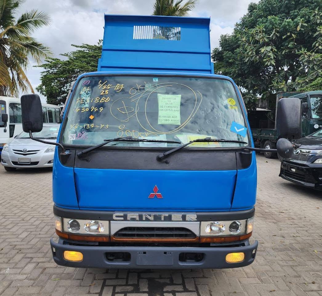 A picture of MITSUBISHI CANTER DUMP TRUCK