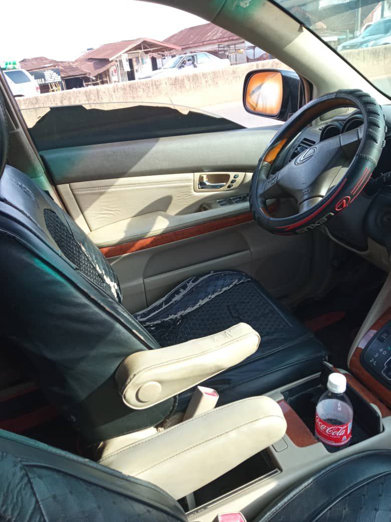 A picture of 2006 Lexus Rx330