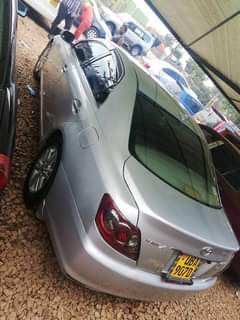 A picture of 2006 Toyota Mark x 2 4
