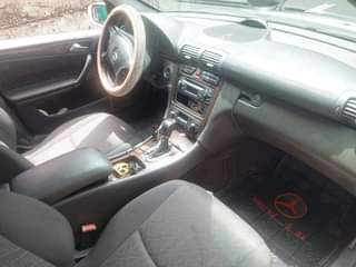 A picture of 2004 Mercedes Benz C200 Salon