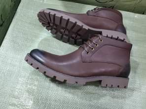 A picture of 0756181556 0776030131 for more info and delivery