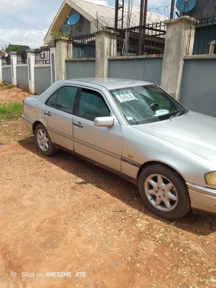 A picture of Mercedes Benz c class