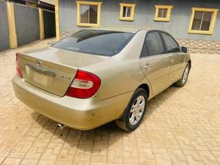 A picture of Toyota Camry 2004 08025508383