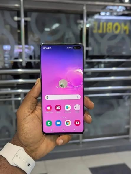 A picture of Samsung Galaxy S10 plus 5G