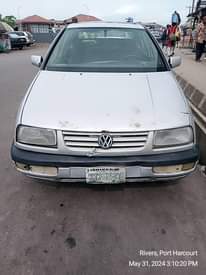 A picture of Car