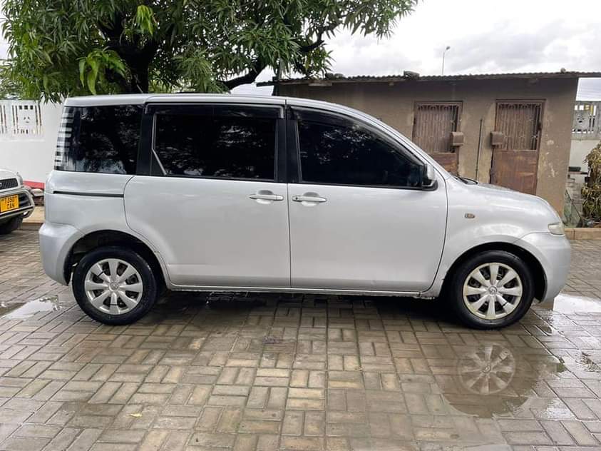 A picture of PRICE 10ml Contact 0689336075 TOYOTA SIENTA YEAR 2006 Engine Code