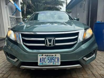 A picture of HAPPY NEW MONTH TO MY CLIENTS Extremely clean 2012 Honda