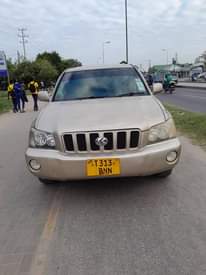 A picture of Toyota Kluger kalii 0713020919 Engine capacity 2360 Transmission automatic Push