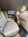 A picture of 2005 RX 350 Lexus toks going for 6 7m only
