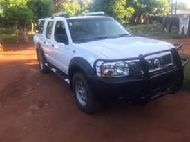 used nissan hardbody