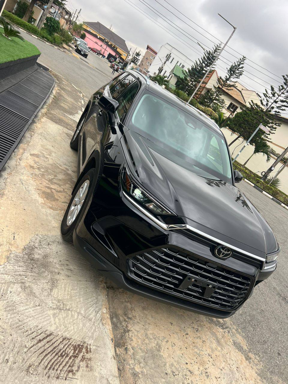 A picture of TOYOTA GRAND HIGHLANDER 2025