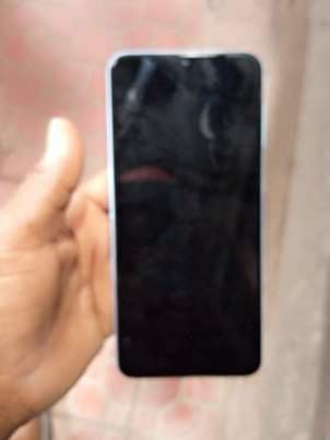 A picture of INFINIX HOT12I GB64 180 000