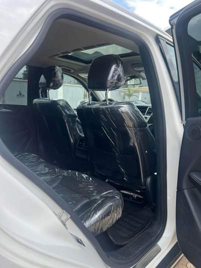 A picture of 2015 ML350 MB