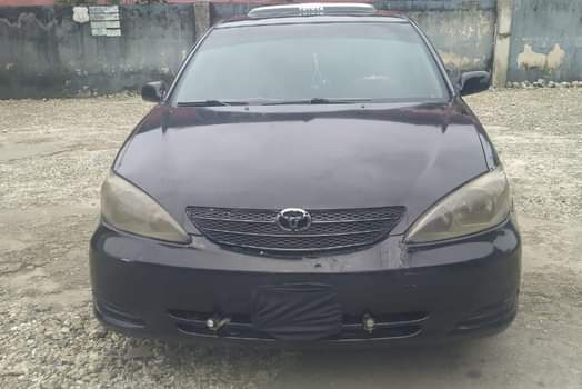 A picture of 2004 TOYOTA CAMRY