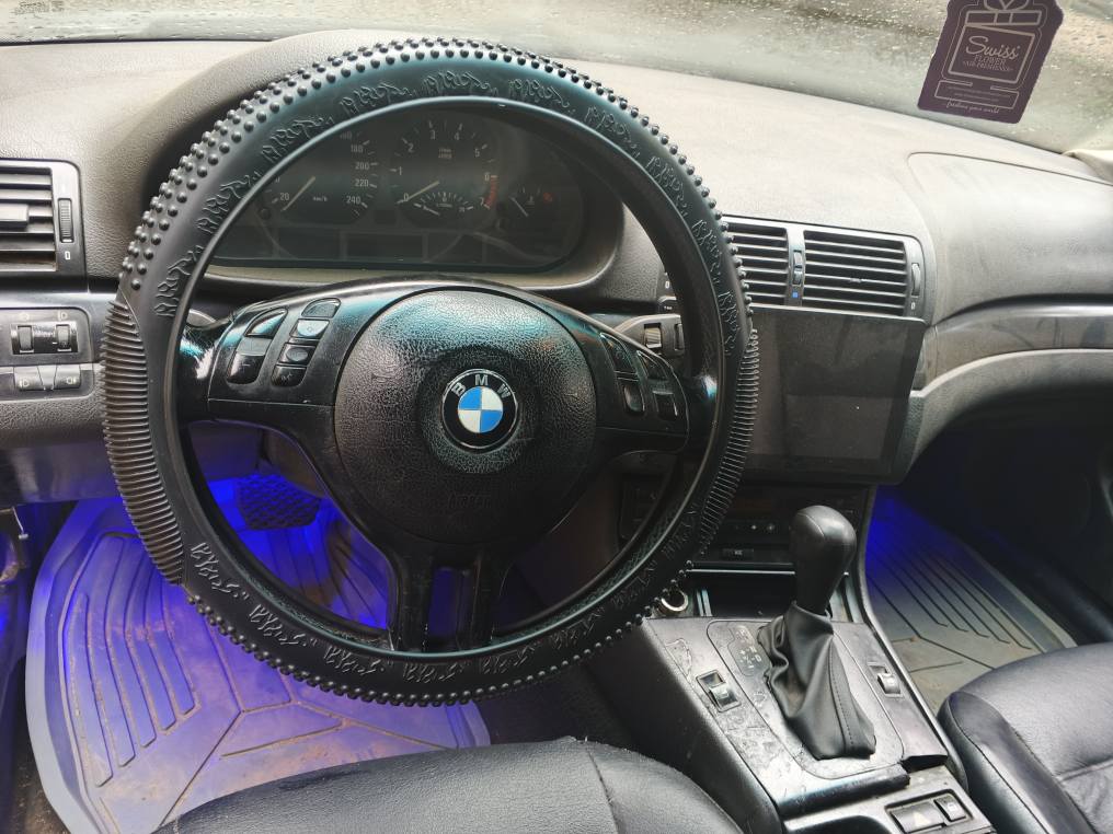 A picture of BMW coja