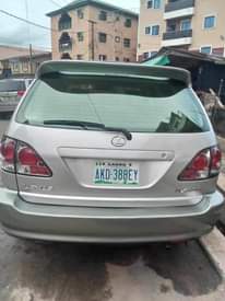 A picture of Neat RX 300 Lexus