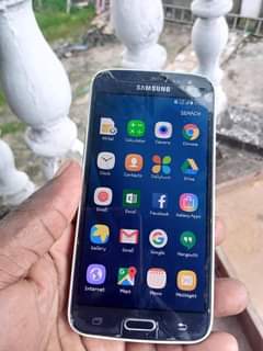 A picture of Samsung j2 bei