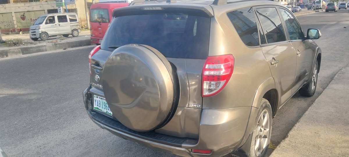 A picture of Toyota Rav4