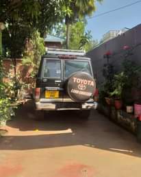 A picture of Prado 2 milion 14.8 Ipo mwanza Manual Engine 1kz 0784857610